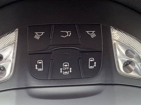 New 2026 Chrysler Voyager LX FWD image 15