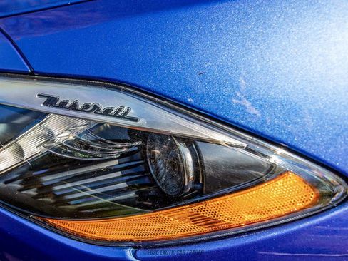 Used 2018 Maserati GranTurismo Sport RWD image 58