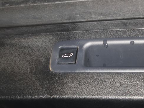 Used 2021 Toyota Highlander XSE image 54