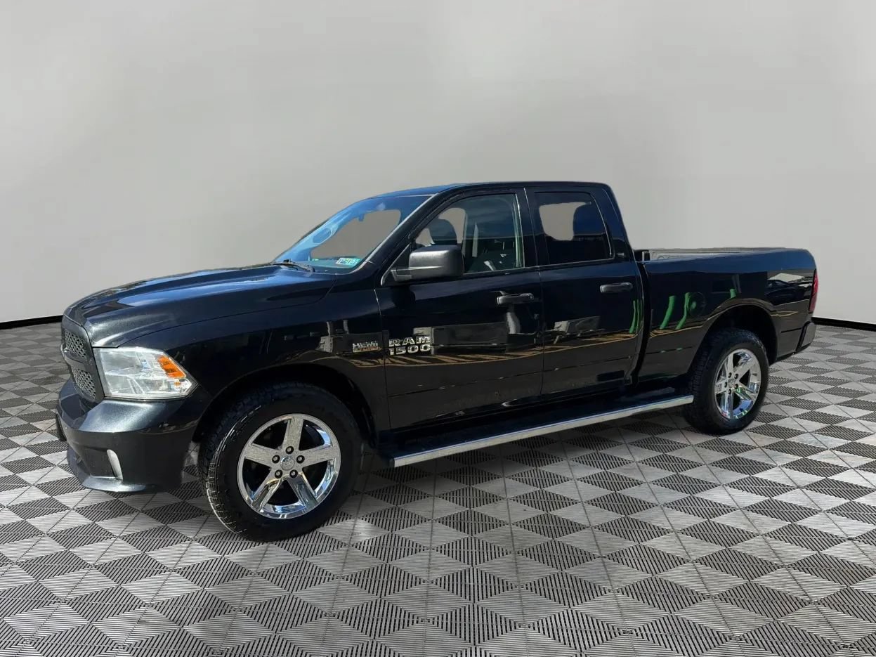 Used 2017 RAM 1500 Express w/ Express Value Package AWD/4WD image 2