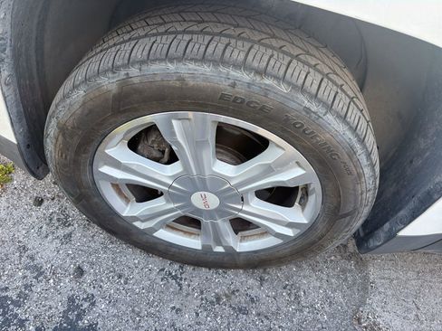 Used 2017 GMC Terrain SLT w/ Open Road Package image 4