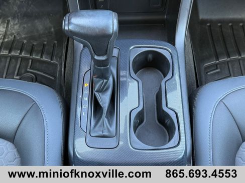 Used 2018 Chevrolet Colorado Z71 AWD/4WD image 24