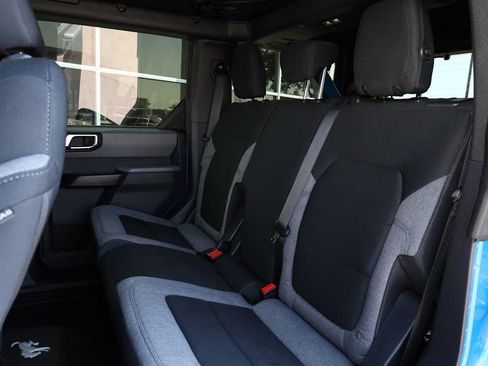 Used 2022 Ford Bronco 4-Door w/ Sasquatch Package AWD/4WD image 40