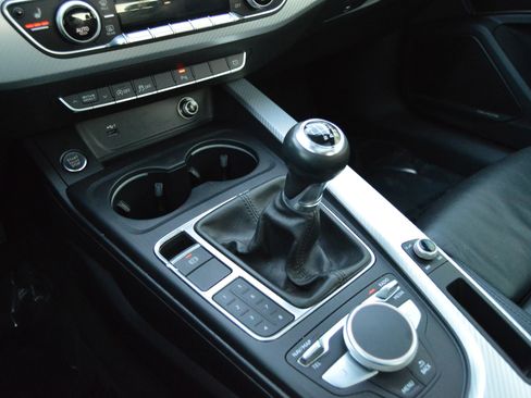 Used 2018 Audi A5 2.0T Premium Plus w/ Premium Plus image 14