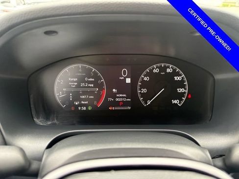 Certified 2025 Honda HR-V Sport image 28