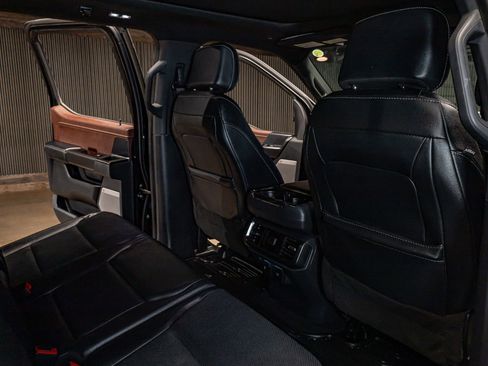 Used 2023 Ford F150 Lariat image 27