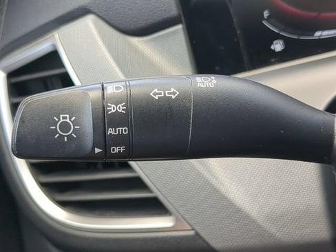 Used 2024 Kia Seltos LX AWD/4WD image 27