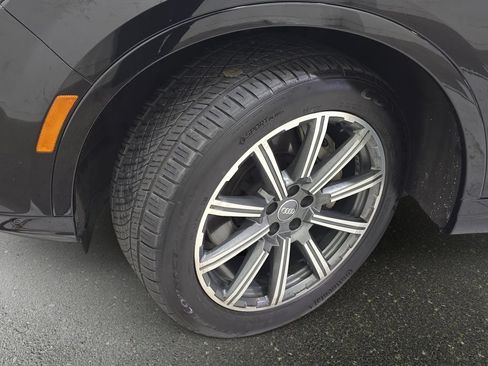 Used 2017 Audi Q7 3.0T Prestige w/ Prestige Package AWD/4WD image 36