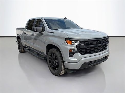 Used 2024 Chevrolet Silverado 1500 Custom image 8