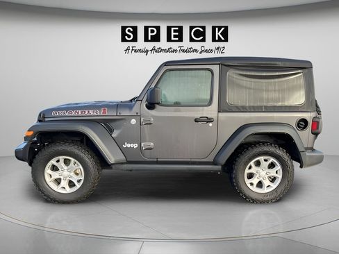 Used 2021 Jeep Wrangler Sport AWD/4WD image 2