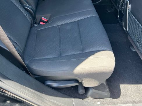 Used 2021 Jeep Grand Cherokee Laredo AWD/4WD image 19