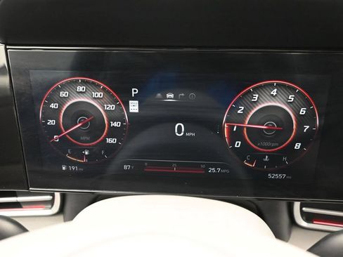Used 2024 Hyundai Elantra SEL FWD image 13