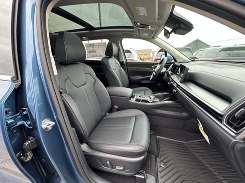 New 2026 Kia Sorento EX AWD/4WD image 24
