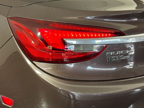 Used 2017 Buick Cascada Premium image 33