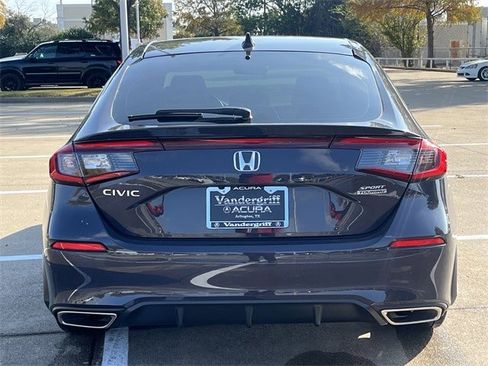 Used 2024 Honda Civic Sport Touring image 5