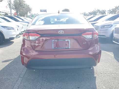 Used 2026 Toyota Corolla LE image 5