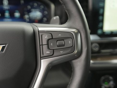 Used 2024 Chevrolet Silverado 1500 LT image 23