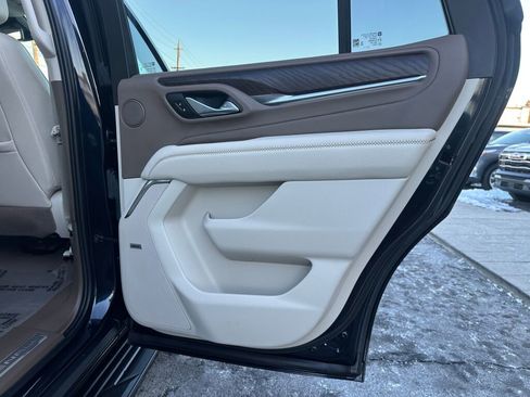 Used 2023 GMC Yukon Denali image 25