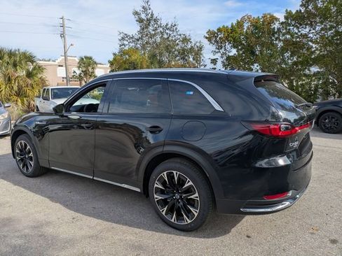 New 2026 MAZDA CX-90 Plug-In Hybrid w/ Premium Plus image 7
