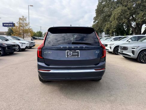 New 2026 Volvo XC90 B6 Plus w/ Protection Package Premier image 5