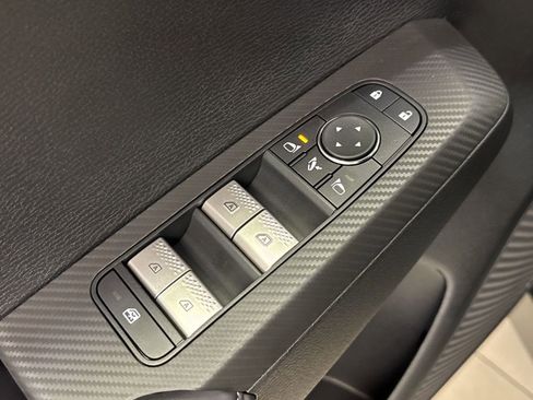 New 2026 Mitsubishi Outlander AWD image 34