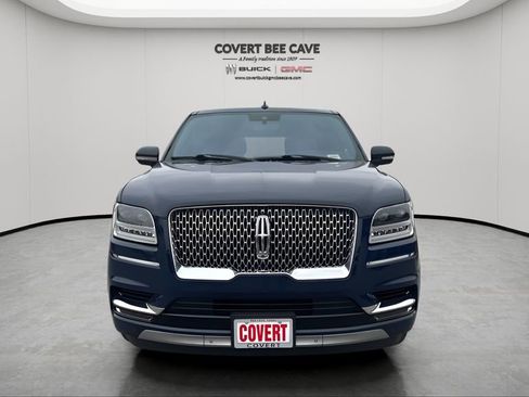 Used 2019 Lincoln Navigator L Reserve image 2