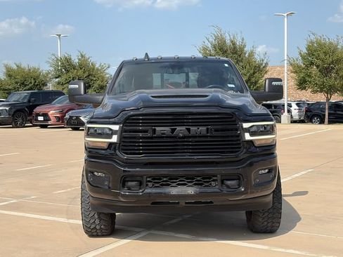 Used 2023 RAM 3500 Laramie AWD/4WD image 2