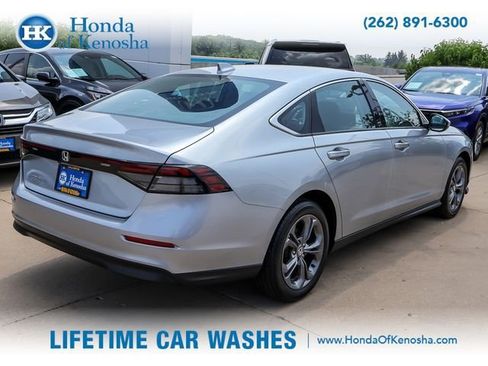 Used 2024 Honda Accord EX image 5
