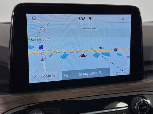 Used 2020 Ford Escape Titanium w/ Titanium Premium Package 2.0 image 19