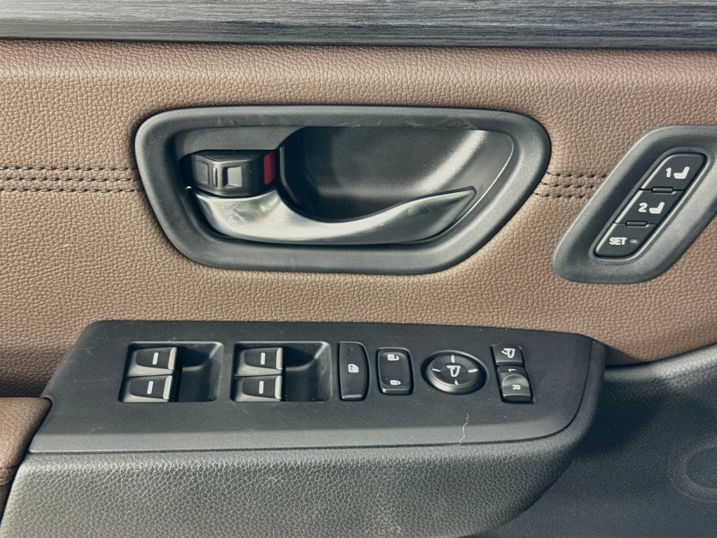 New 2026 Honda Pilot Touring image 25