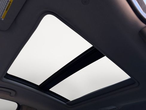 Used 2016 Chevrolet Malibu LT w/ Leather Package image 29