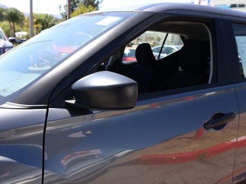 New 2025 Nissan Kicks Play S image 12