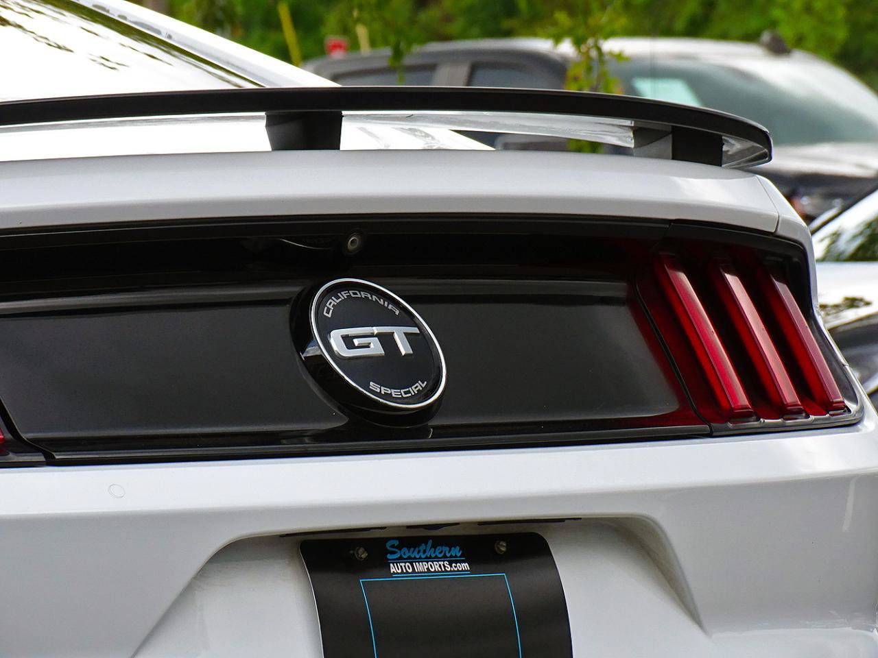 Used 2017 Ford Mustang GT Premium w/ Equipment Group 401A RWD image 13