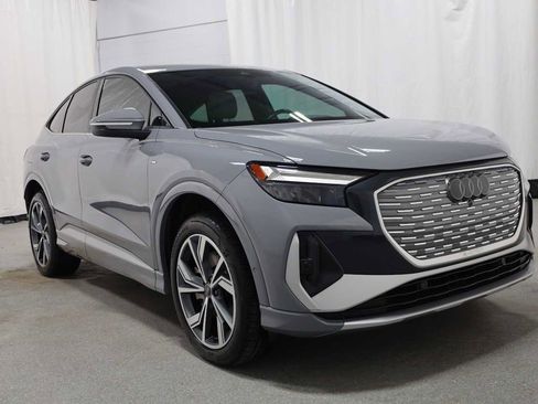 Used 2023 Audi Q4 e-tron Premium Plus image 13