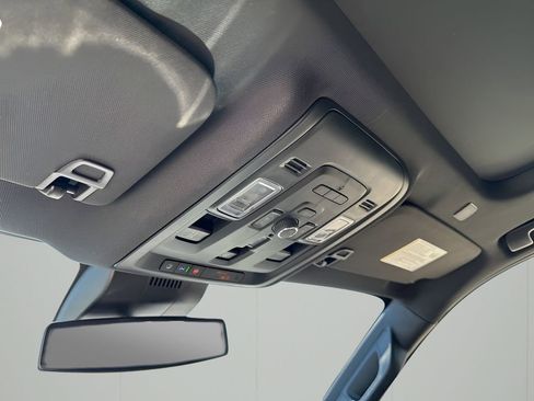 Used 2023 GMC Yukon AT4 w/ AT4 Premium Package image 38