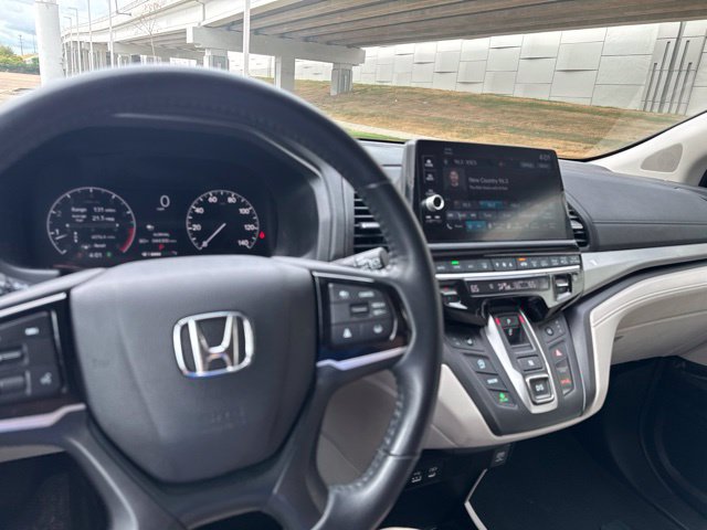 Used 2025 Honda Odyssey EX-L image 14