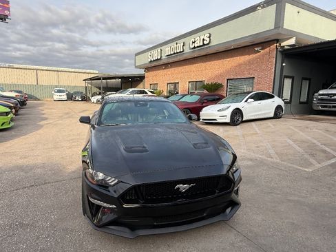 Used 2023 Ford Mustang GT Premium image 8