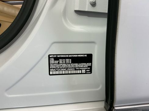 Certified 2022 BMW 740i 740i w/ Premium Package image 36