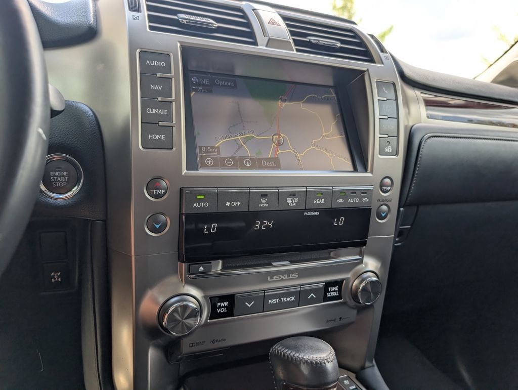 Used 2019 Lexus GX 460 Premium AWD/4WD image 14
