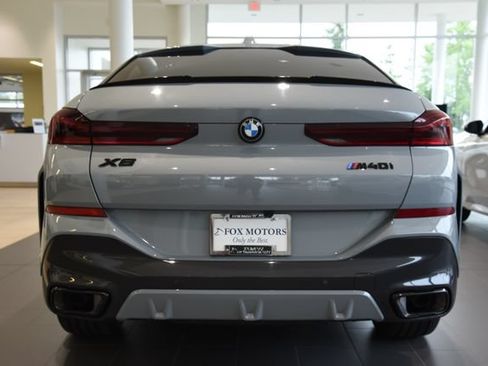 Used 2026 BMW X6 xDrive40i w/ Premium Package AWD/4WD image 8