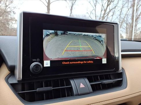 Certified 2025 Toyota RAV4 LE image 24