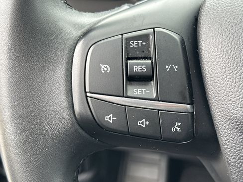 Used 2024 Ford Escape Active image 25