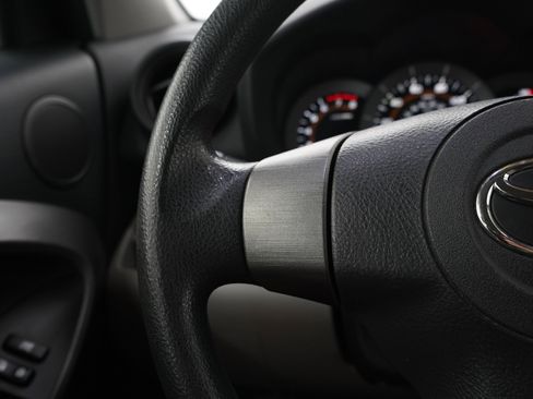 Used 2010 Toyota RAV4 4WD image 23