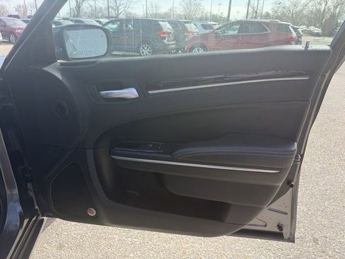 Used 2017 Chrysler 300 S w/ 300S Premium Group image 24