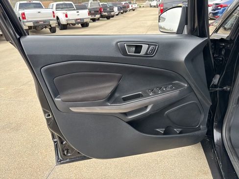 Used 2022 Ford EcoSport SE image 22