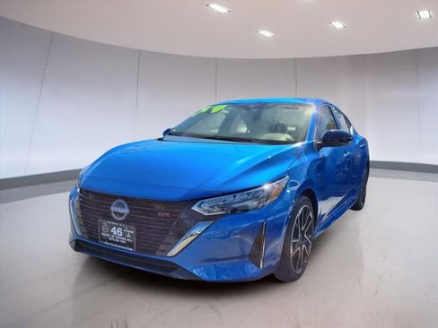 Used 2024 Nissan Sentra SR image 2