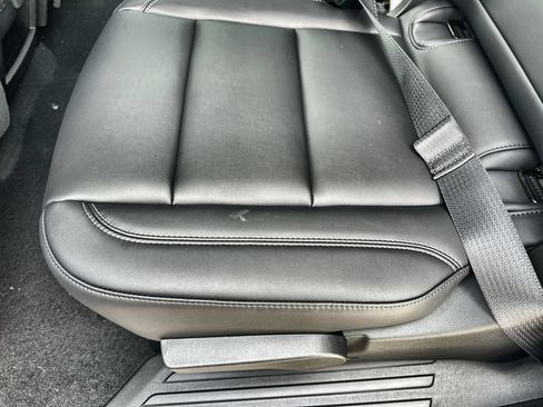New 2026 GMC Acadia Elevation w/ Elevation Premium Package FWD image 17