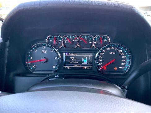 Used 2019 Chevrolet Tahoe LT image 25