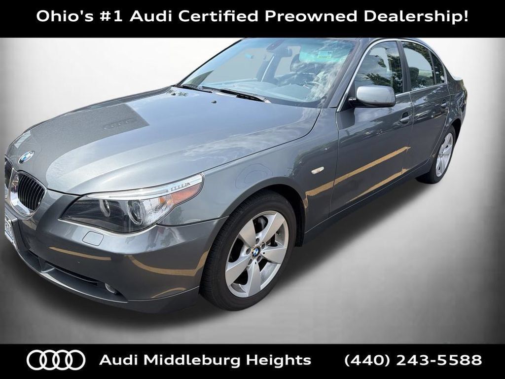 Used 2007 BMW 525xi Sedan AWD/4WD image 2