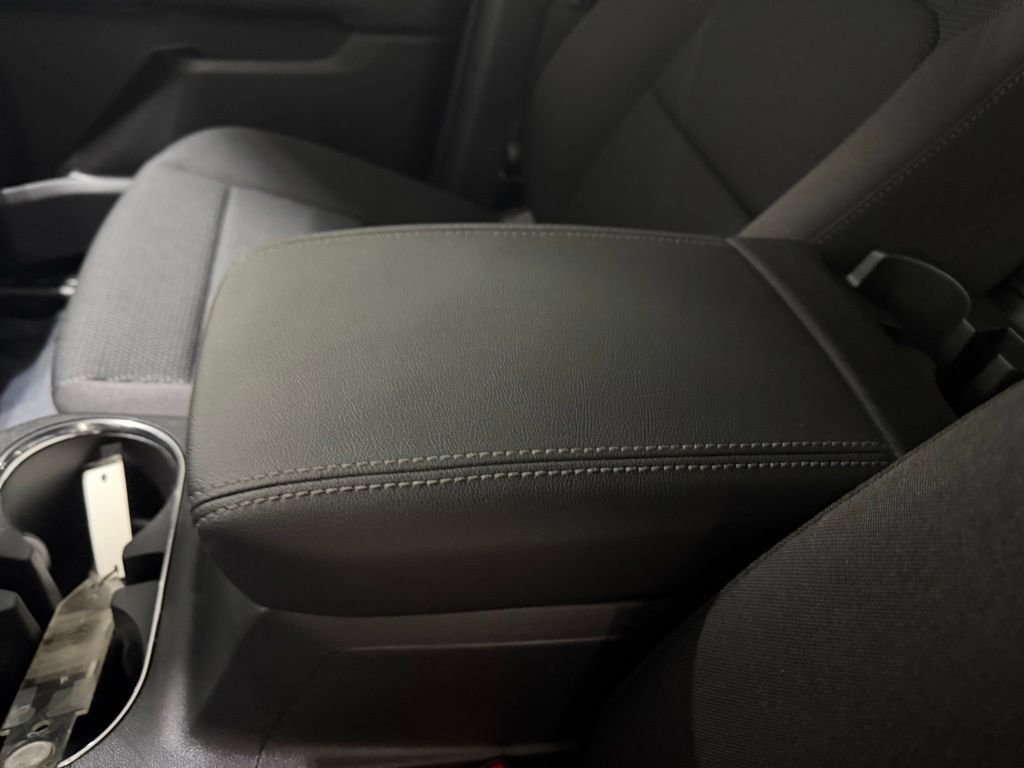 New 2026 GMC Canyon Elevation w/ Convenience Package RWD image 22